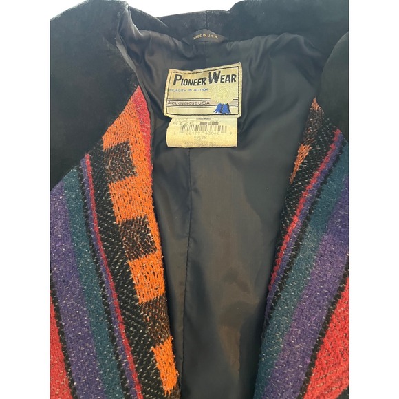 Pioneer Wear Women's Southwestern Fringe Suede Collar Wool Blend Blazer Jacket - Picture 3 of 5